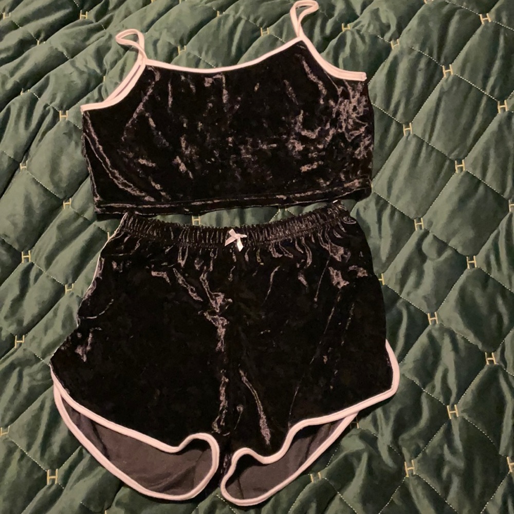Cute velvet Shein sleep set